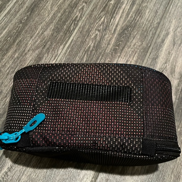 - Dakine Goggle Stash Bag - Picture 3 of 7